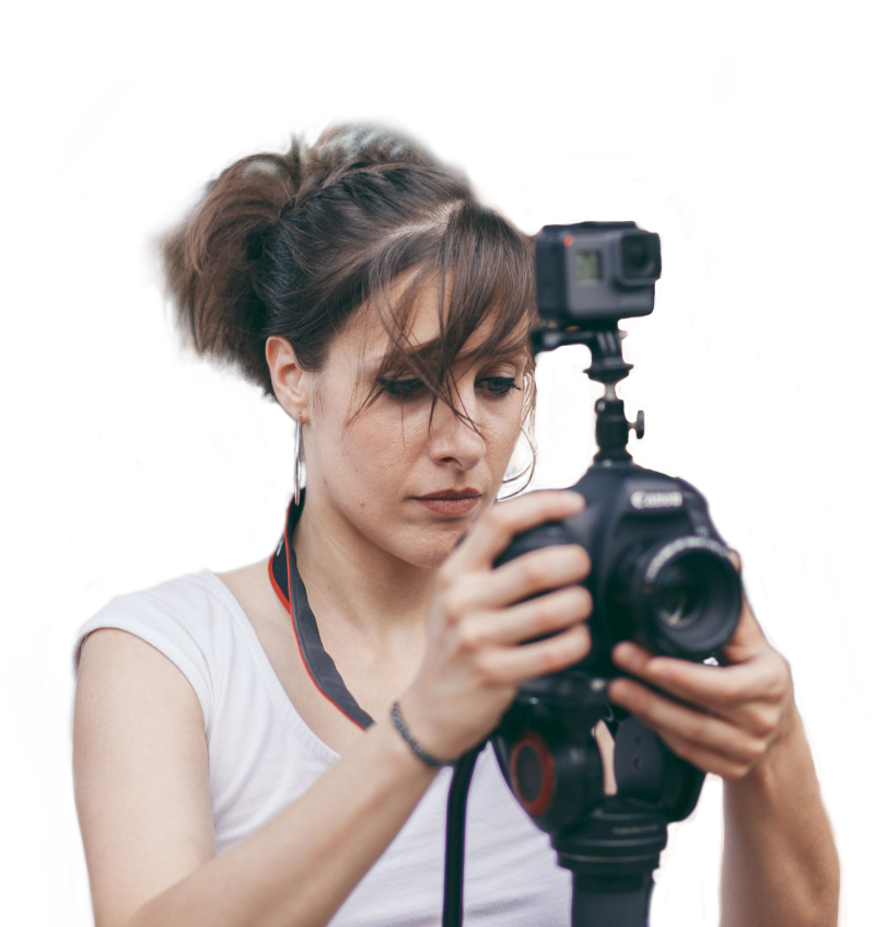 Alkistis Kafetzi is the founder of Love Moments. She is a berlin based filmmaker.
